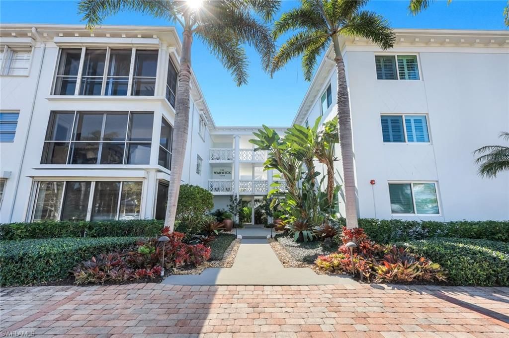 Photo of 280 2nd AVE S #103, NAPLES, FL 34102 (MLS # 226006699)