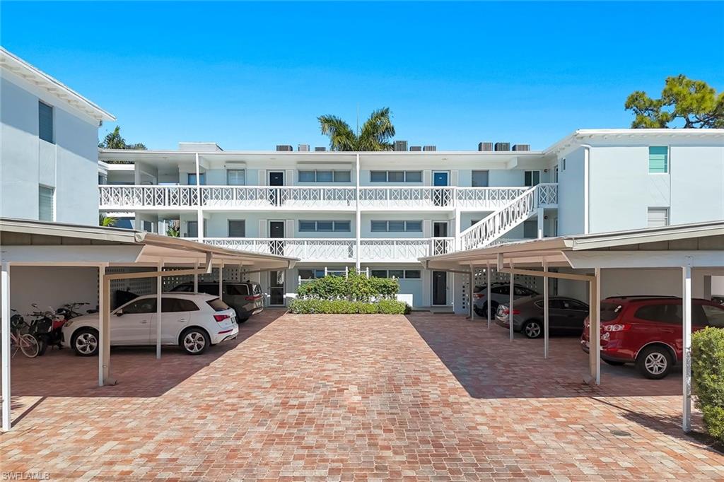 WARWICK - Residential