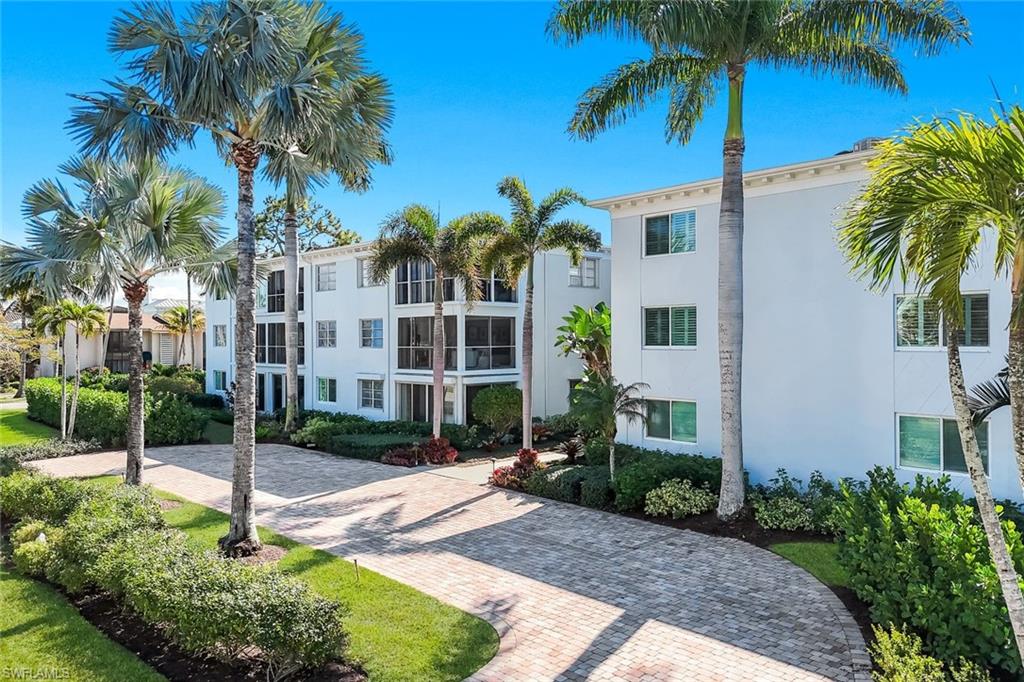 WARWICK - Residential