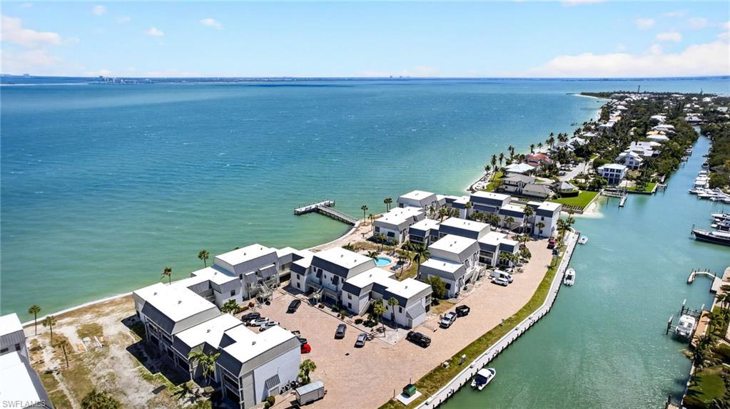 MARINER POINTE CONDO - Residential