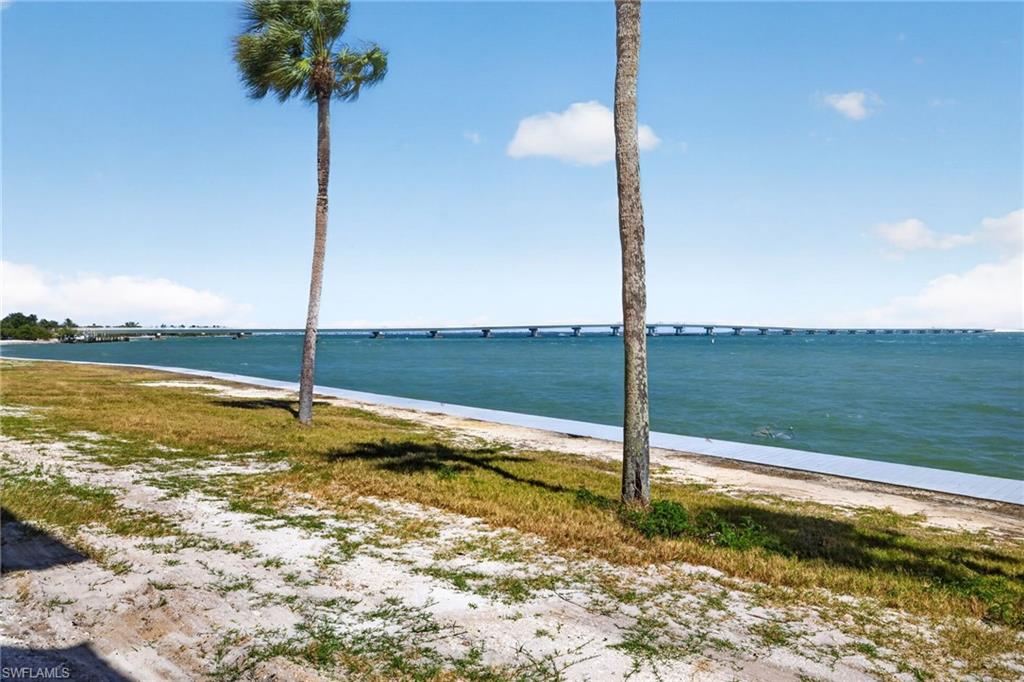 MARINER POINTE CONDO - Residential