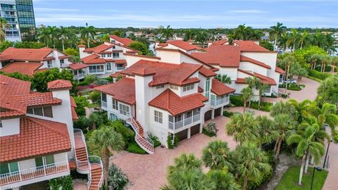 A home in NAPLES