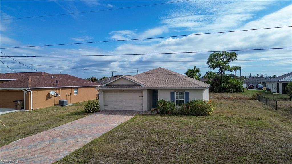 CAPE CORAL - Residential Lease