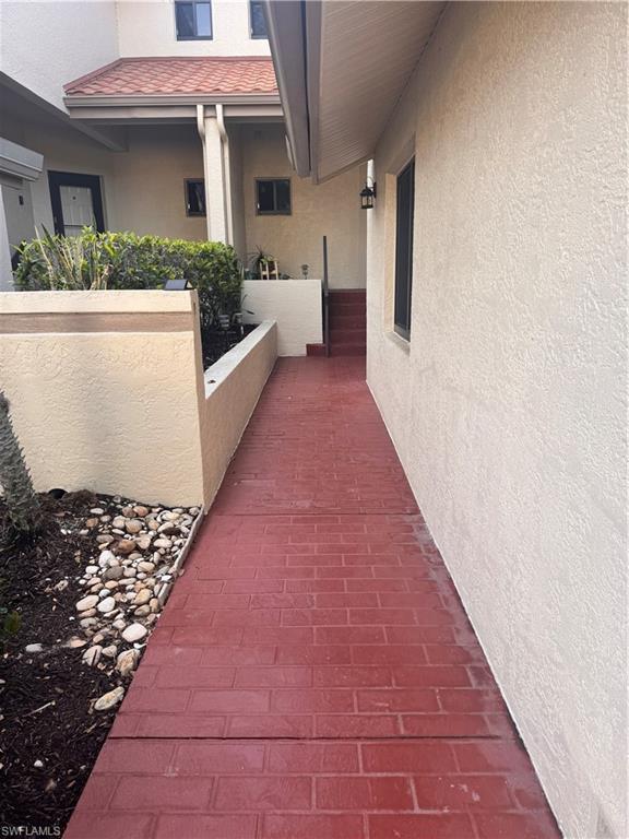 HERON COACH HOUSES CONDO - Residential Lease