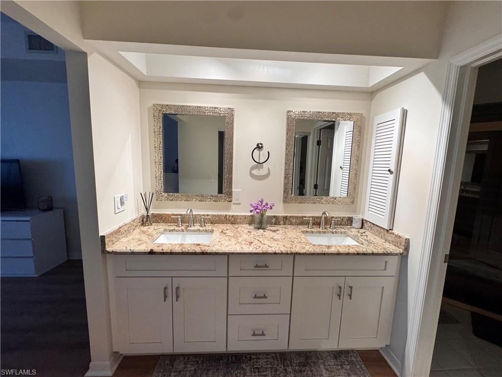 HERON COACH HOUSES CONDO - Residential Lease