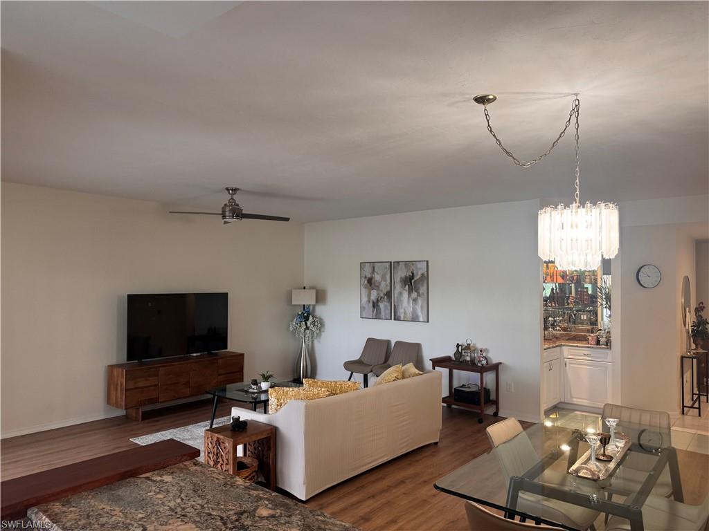 HERON COACH HOUSES CONDO - Residential Lease