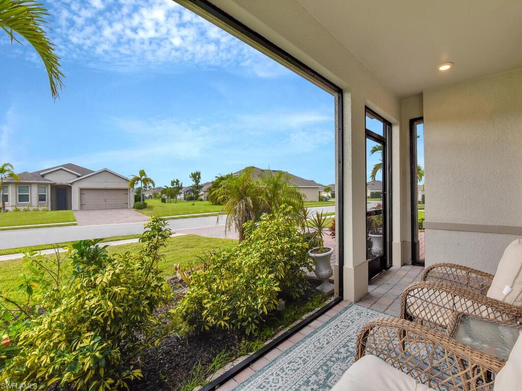 2739 Merida LN