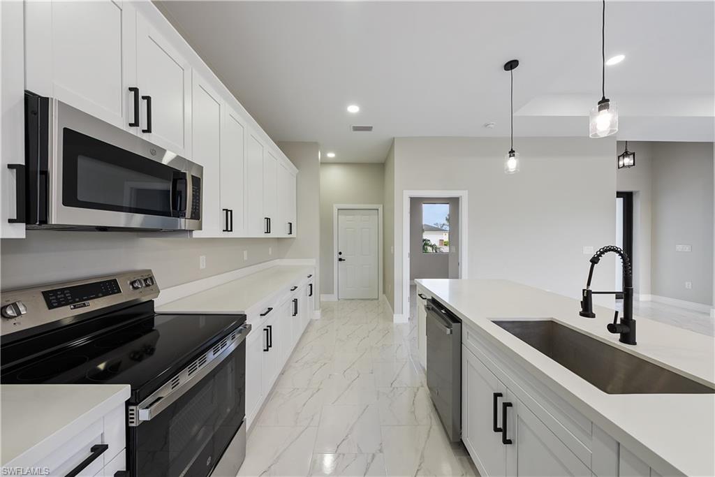 LEHIGH ACRES - Residential