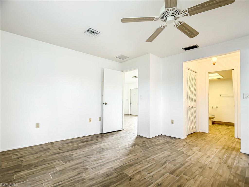 SAN CARLOS PARK - Residential