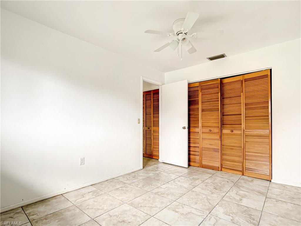 SAN CARLOS PARK - Residential