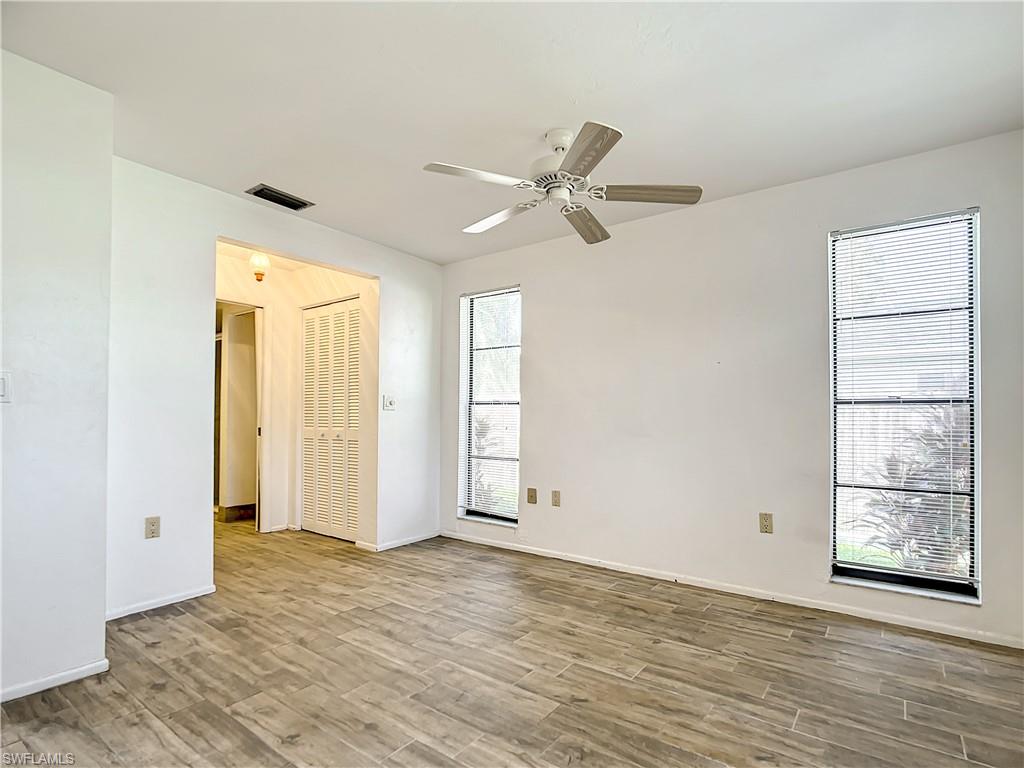 SAN CARLOS PARK - Residential