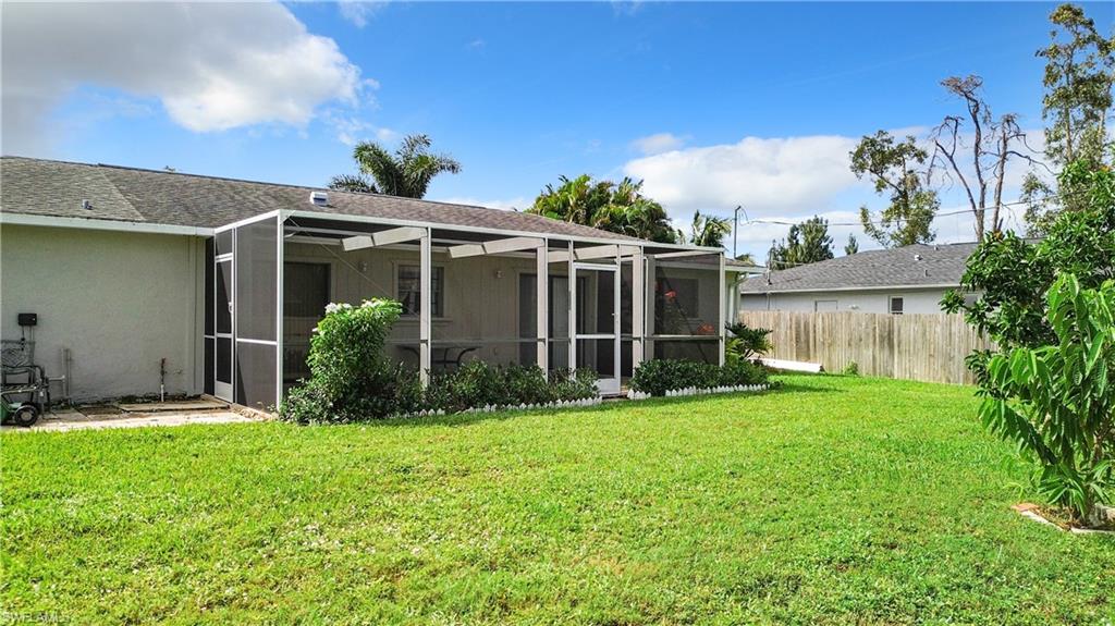 SAN CARLOS PARK - Residential