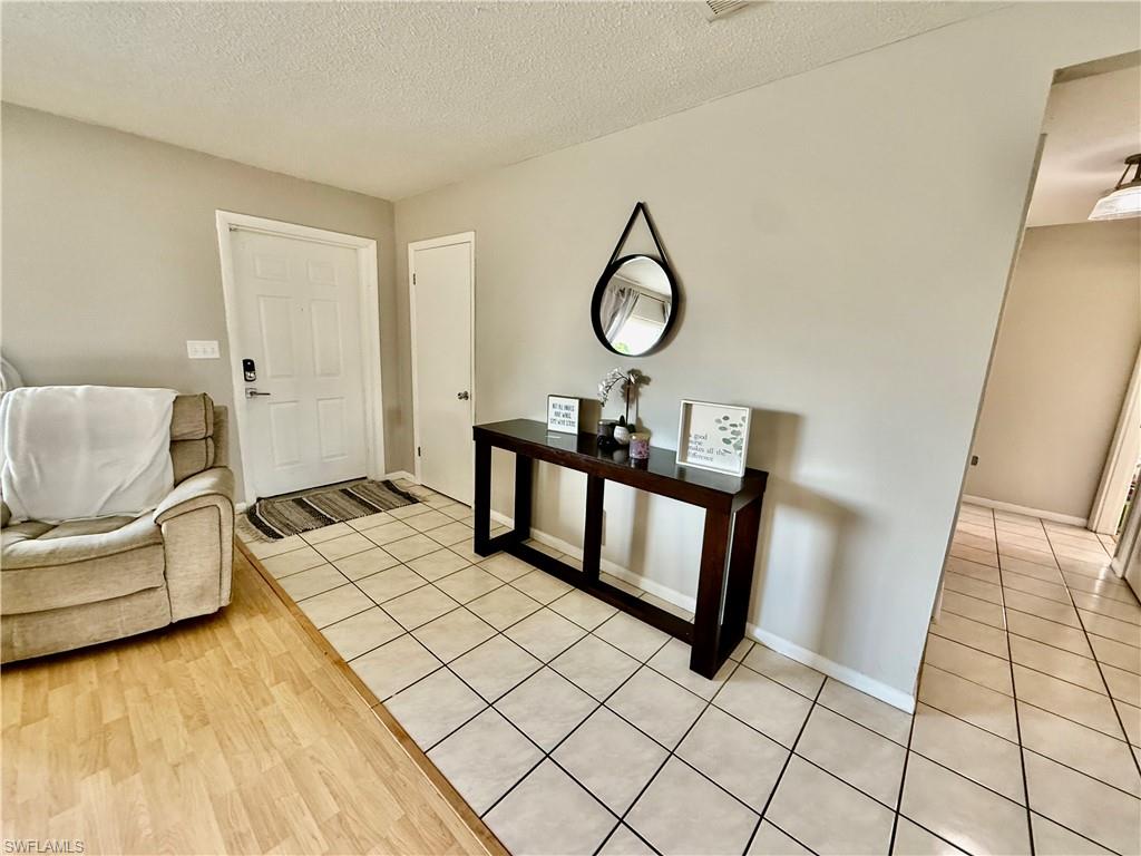 WILLOW LAKE SOUTH - Residential