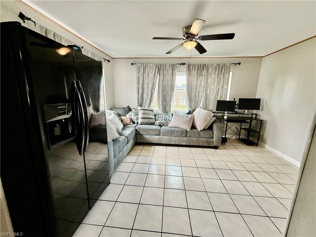 WILLOW LAKE SOUTH - Residential