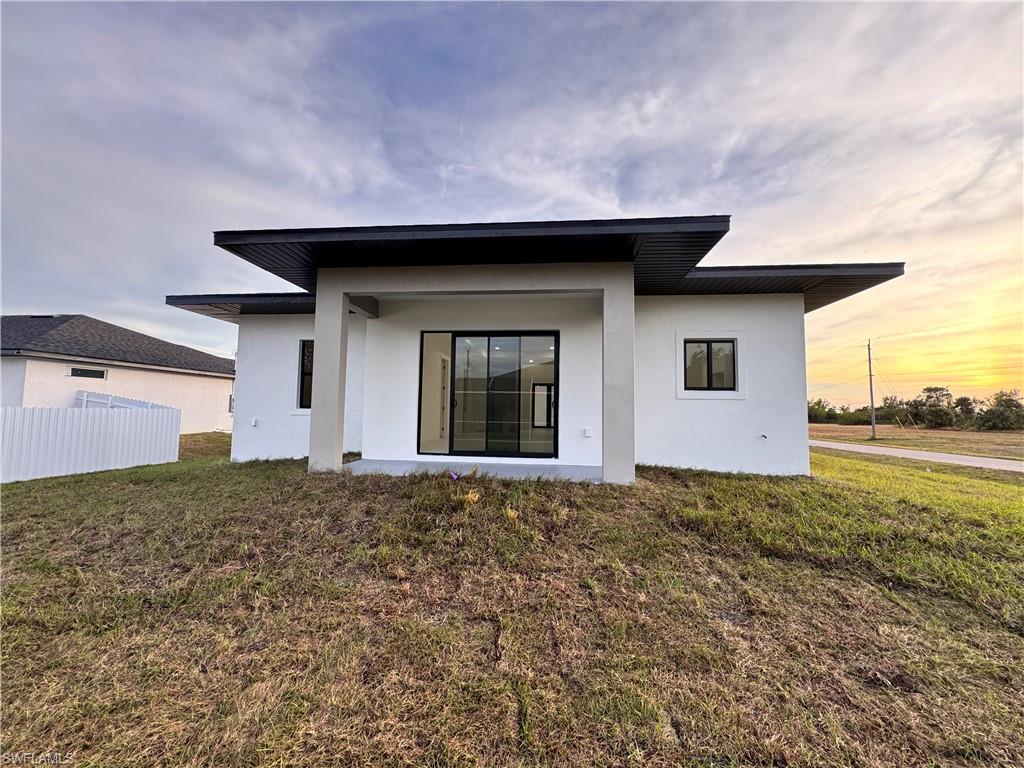 CAPE CORAL - Residential Lease