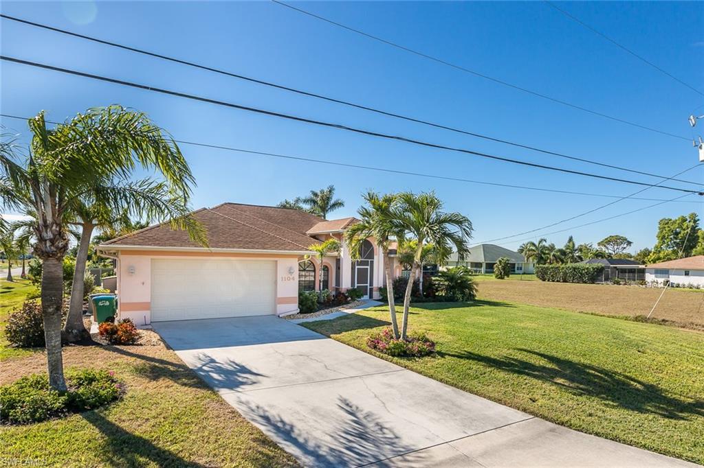 CAPE CORAL - Residential