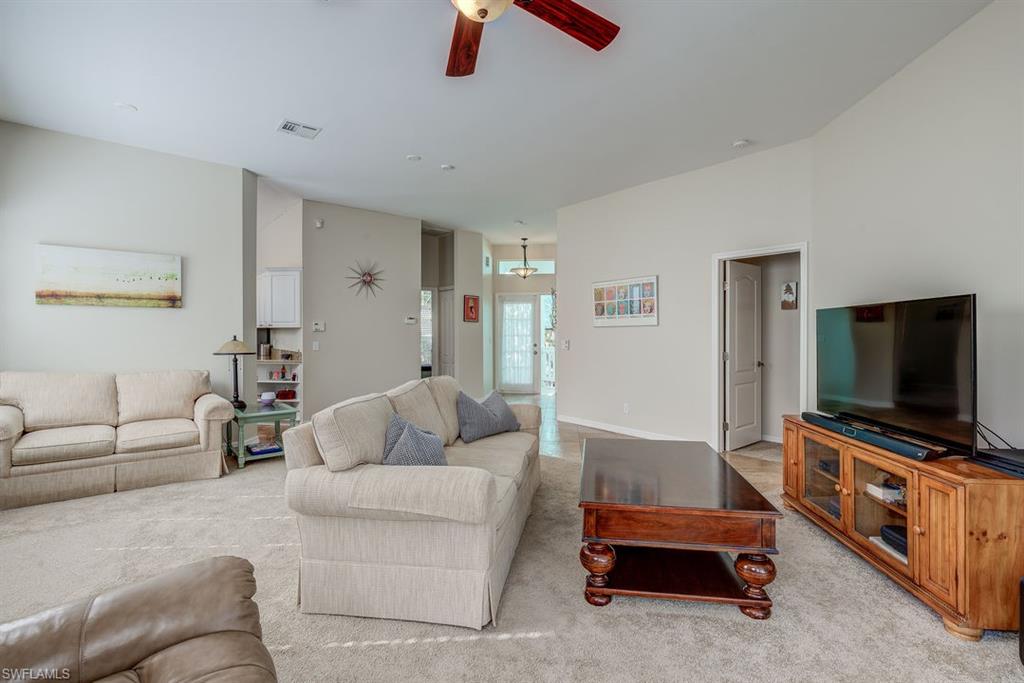 ISLAND PARK WOODS - Residential