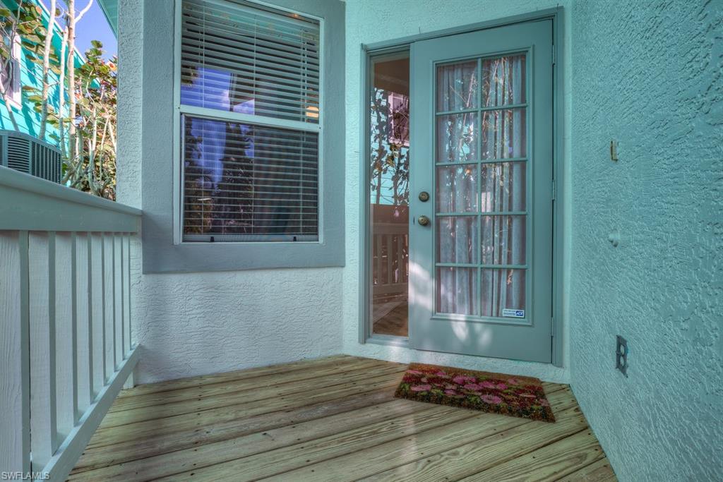 ISLAND PARK WOODS - Residential