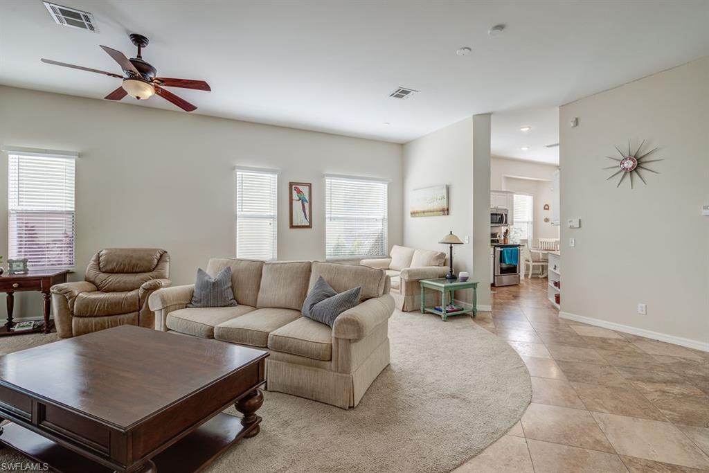 ISLAND PARK WOODS - Residential