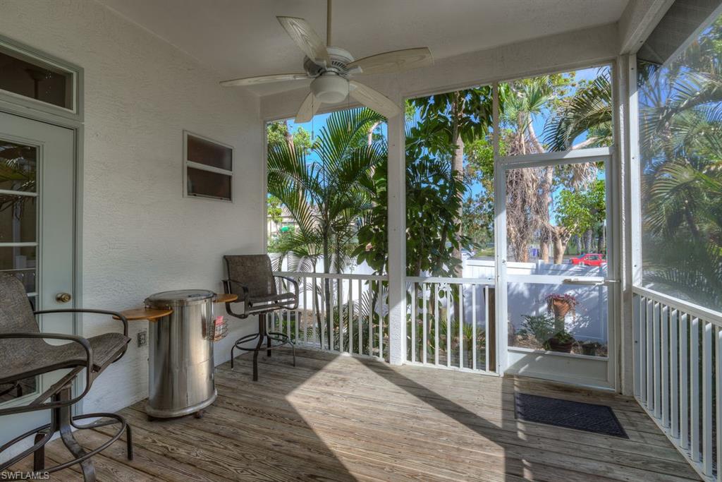 ISLAND PARK WOODS - Residential