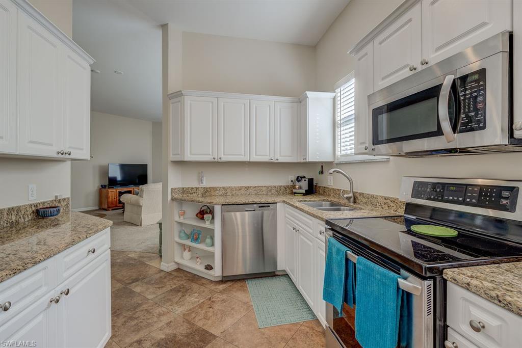 ISLAND PARK WOODS - Residential