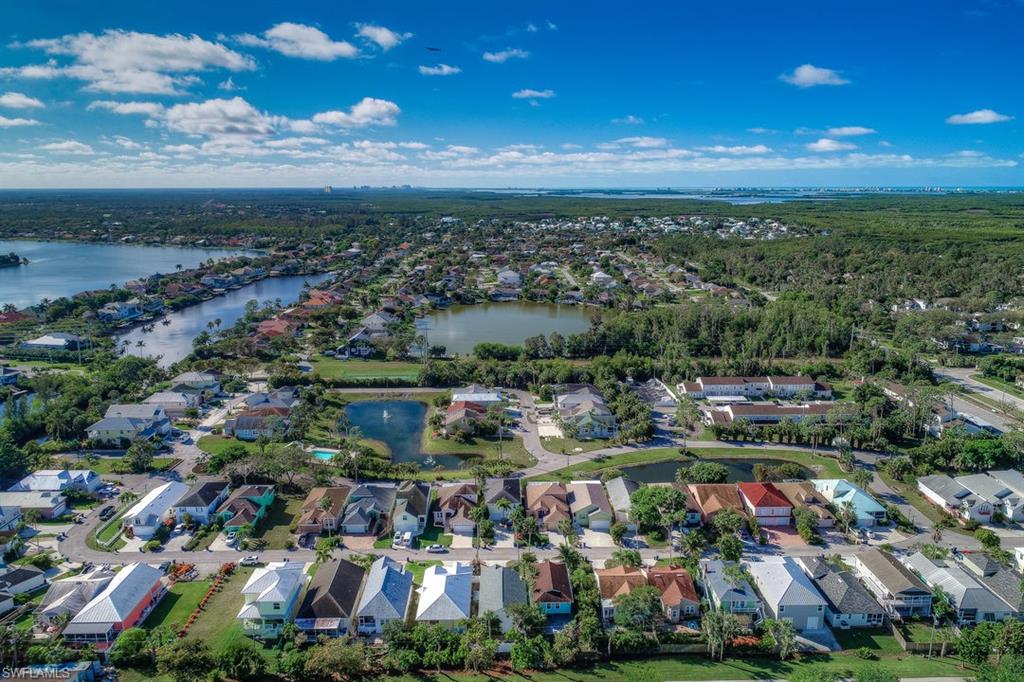 ISLAND PARK WOODS - Residential