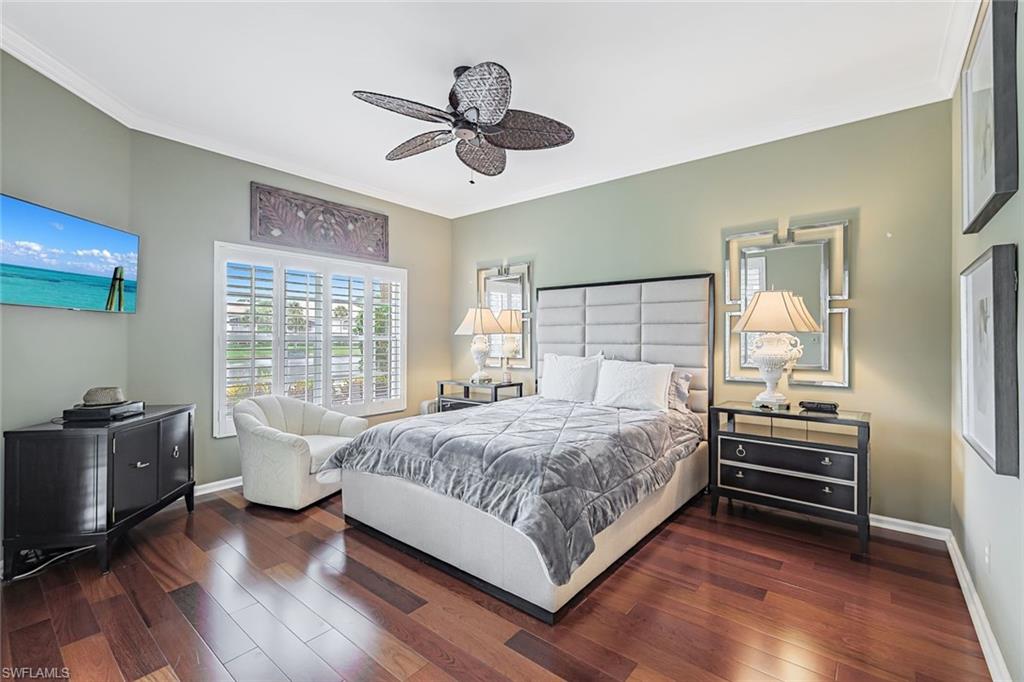 CRESCENT - Residential