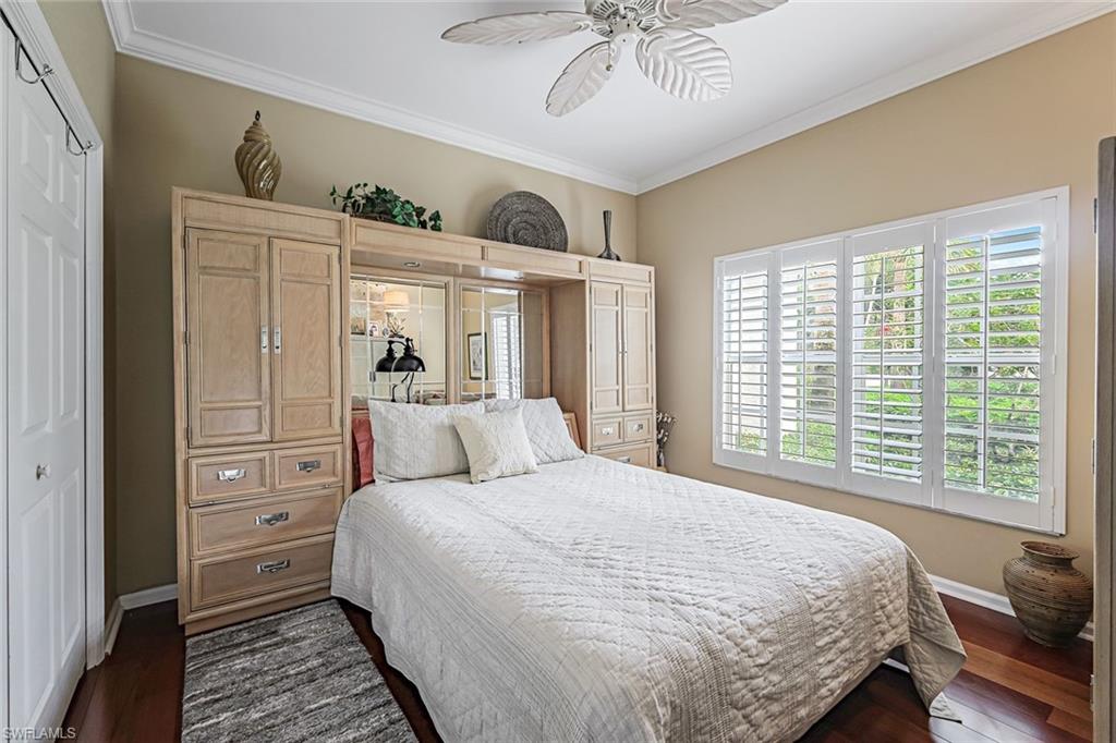 CRESCENT - Residential