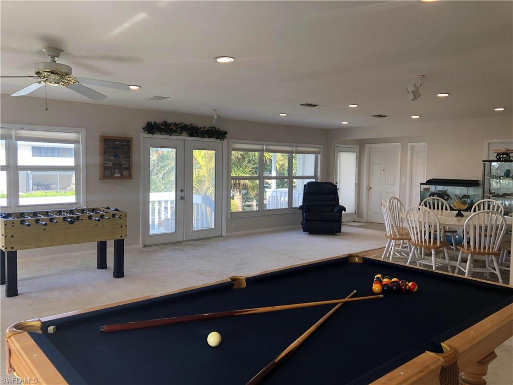 CAPTAINS COVE - Residential