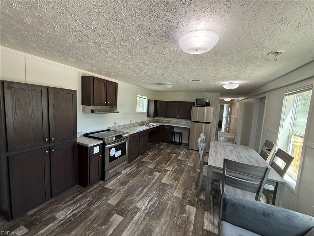 MONTURA RANCH ESTATES - Residential