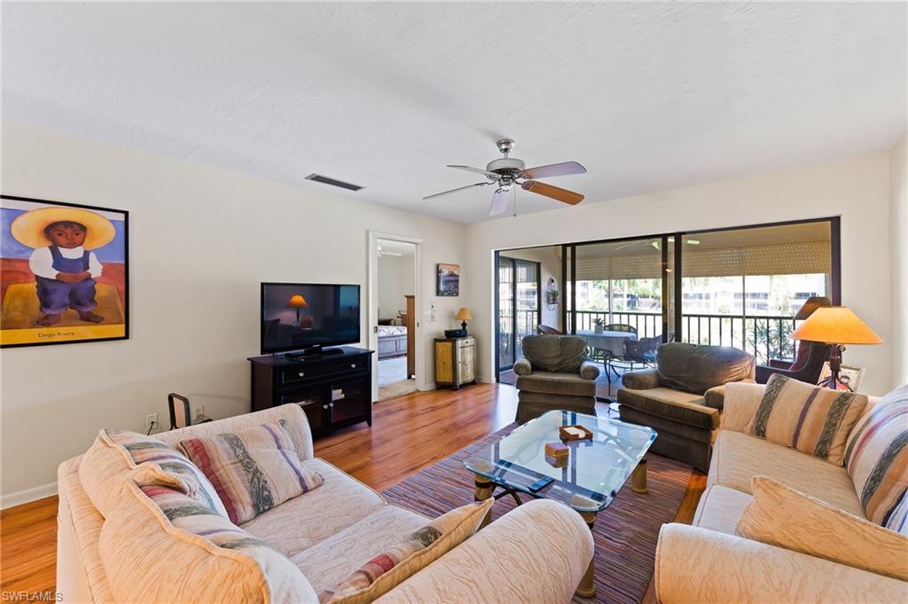 COURTWOOD - Residential