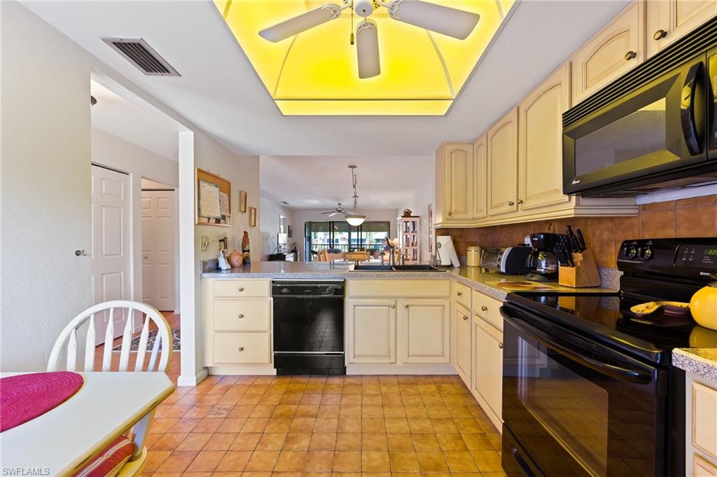 COURTWOOD - Residential