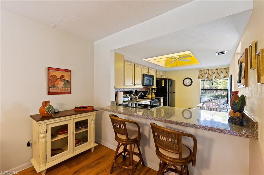 COURTWOOD - Residential