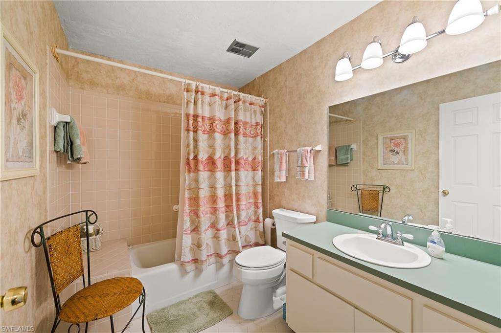 COURTWOOD - Residential