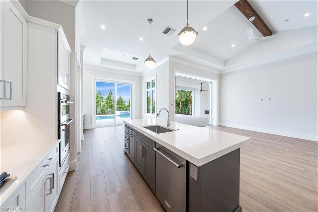 COCONUT LANDING - Residential