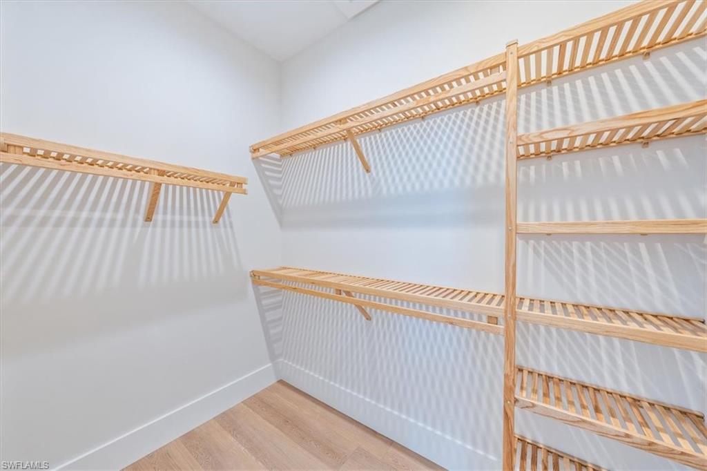 COCONUT LANDING - Residential