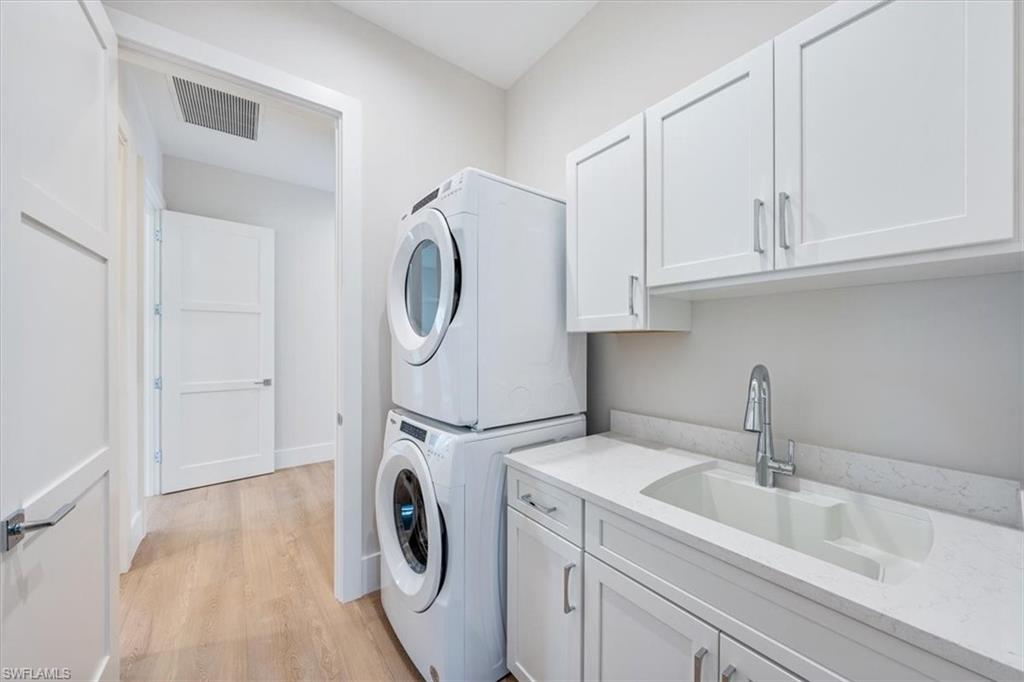 COCONUT LANDING - Residential