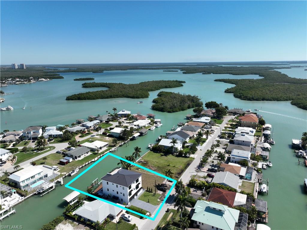 ISLES OF CAPRI - Residential