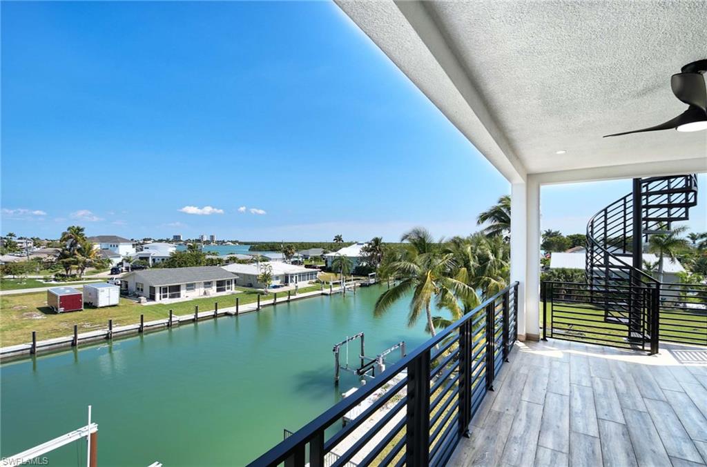 ISLES OF CAPRI - Residential