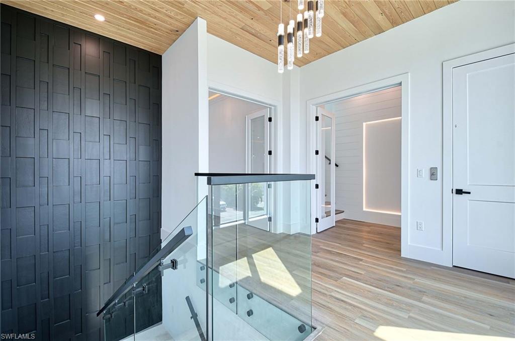 ISLES OF CAPRI - Residential