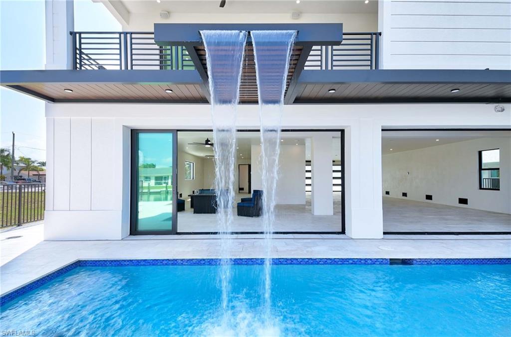 ISLES OF CAPRI - Residential