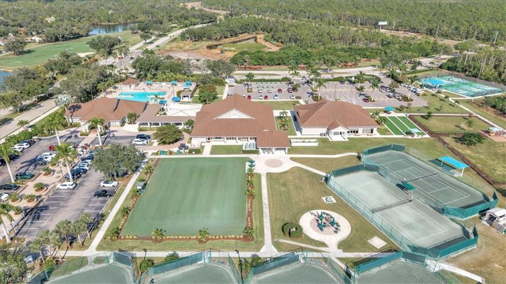 RIVERWOOD - Residential