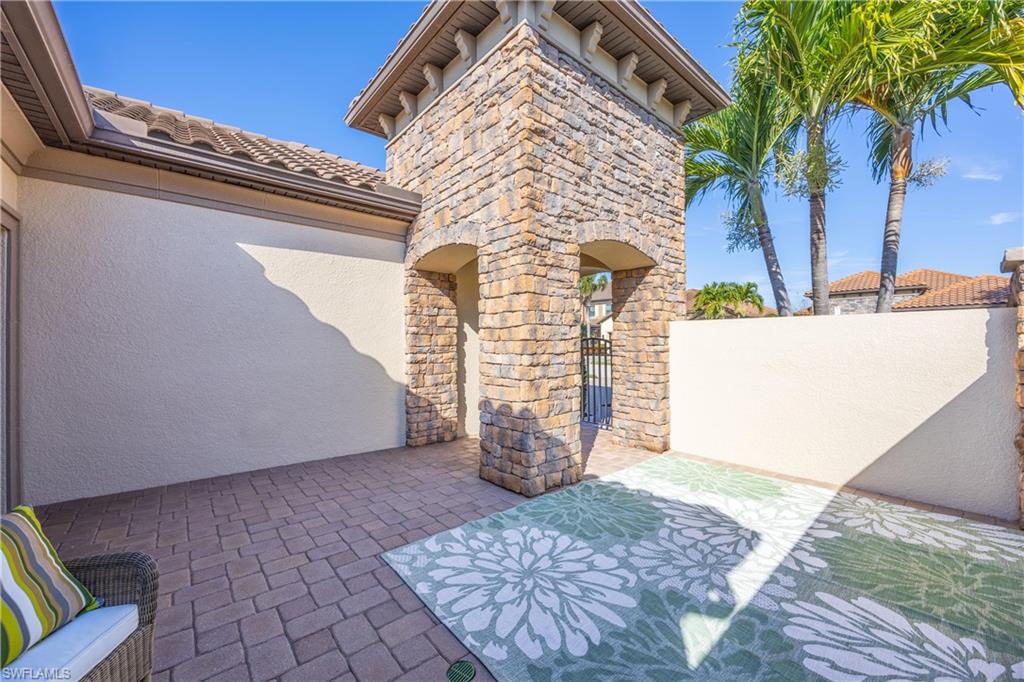 ESPLANADE AT HACIENDA LAKES - Residential