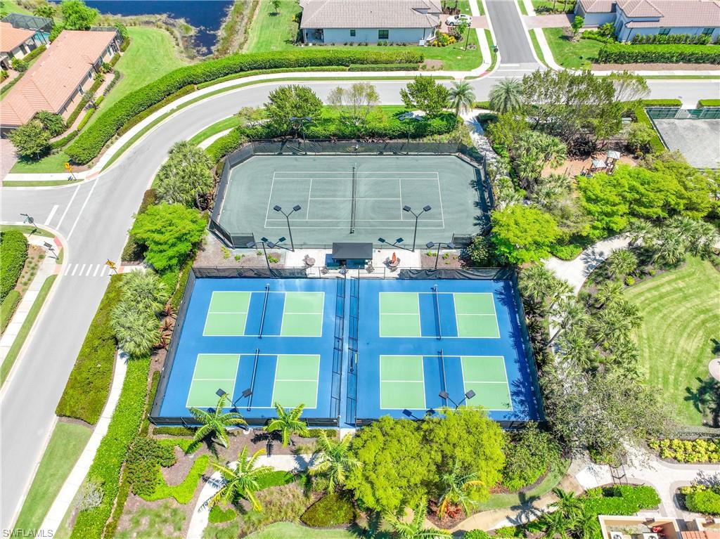 ESPLANADE AT HACIENDA LAKES - Residential