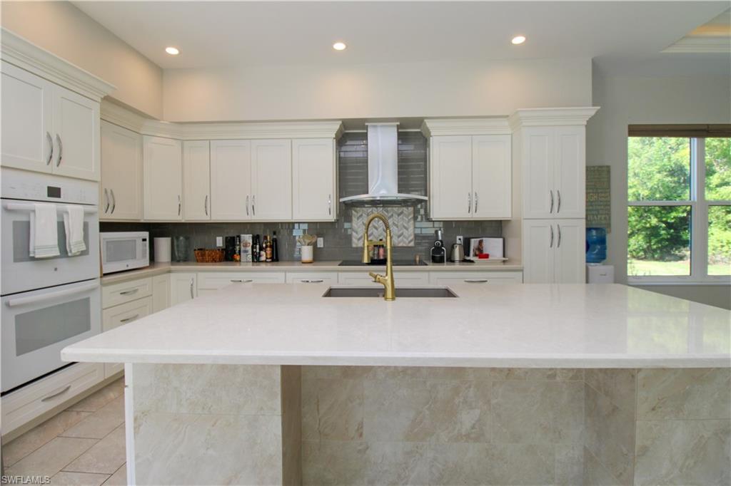 ACREAGE HEADER - Residential Lease