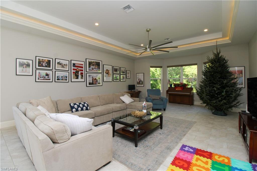 ACREAGE HEADER - Residential Lease