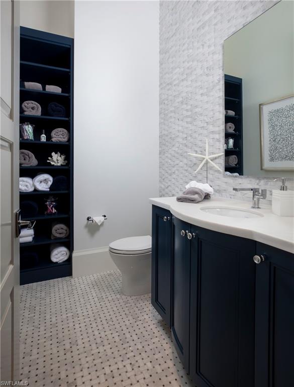 PARK SHORE - Residential