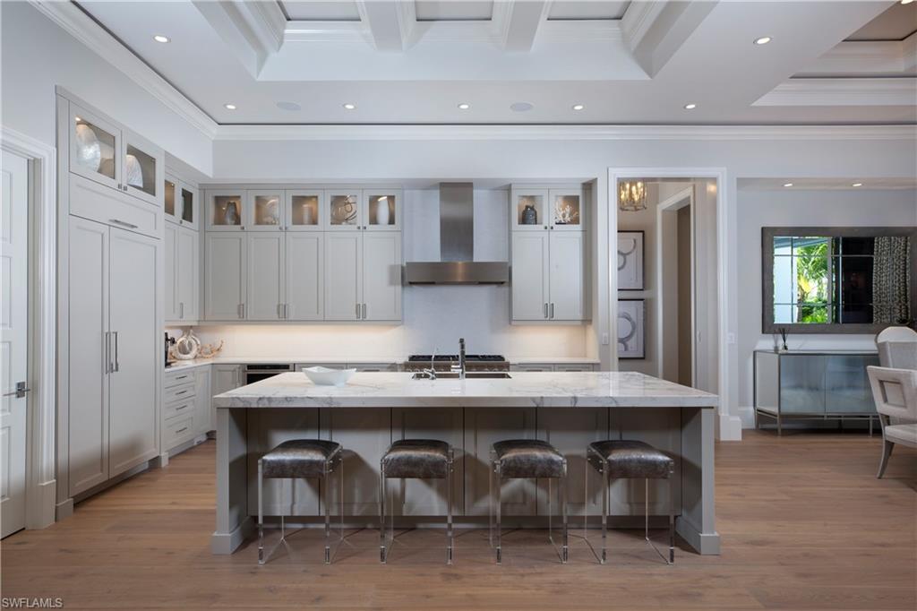 PARK SHORE - Residential