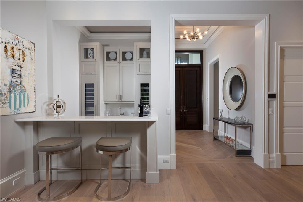 PARK SHORE - Residential