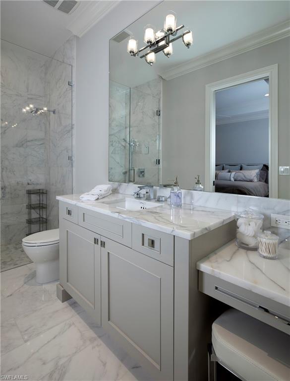 PARK SHORE - Residential